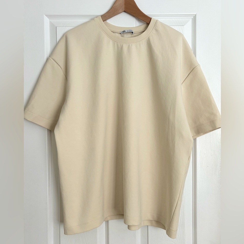 NWOT Zara Short Sleeve Tee Size L